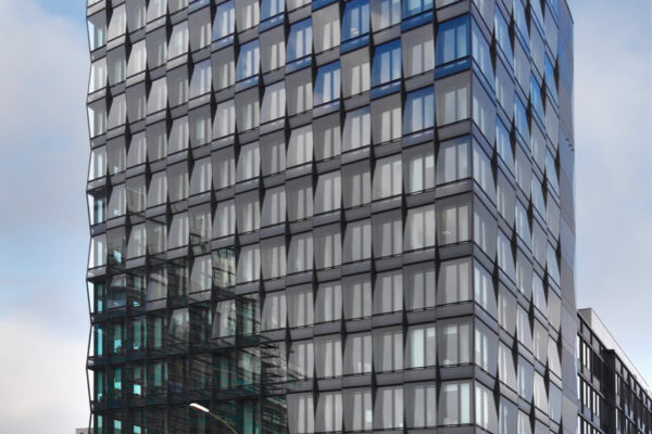 Mercedes_Benz_Berlin - 13